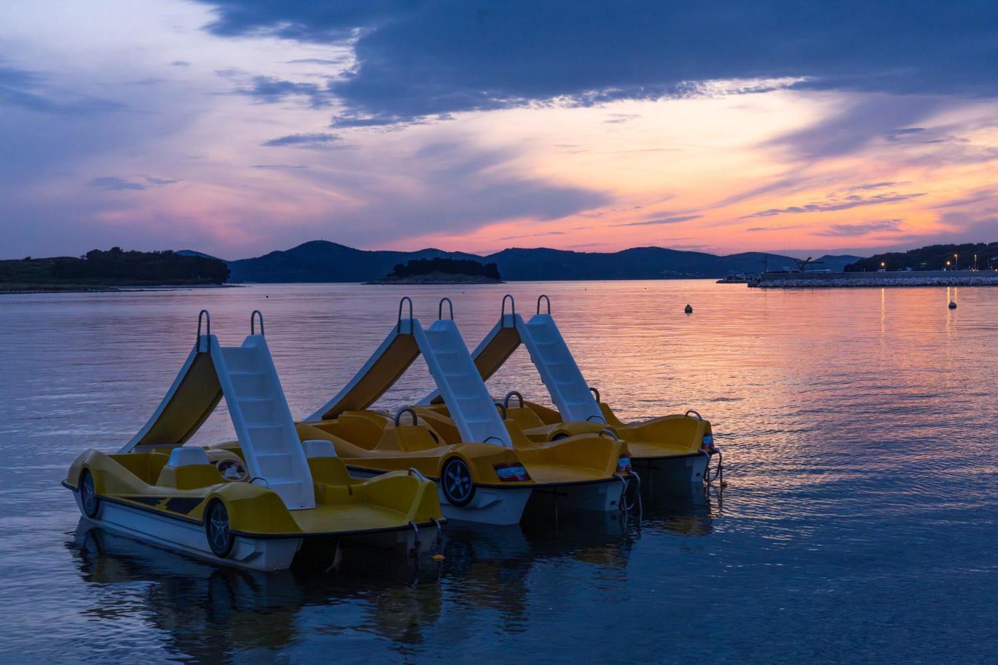 Sunset Camping Pakostane Bagian luar foto